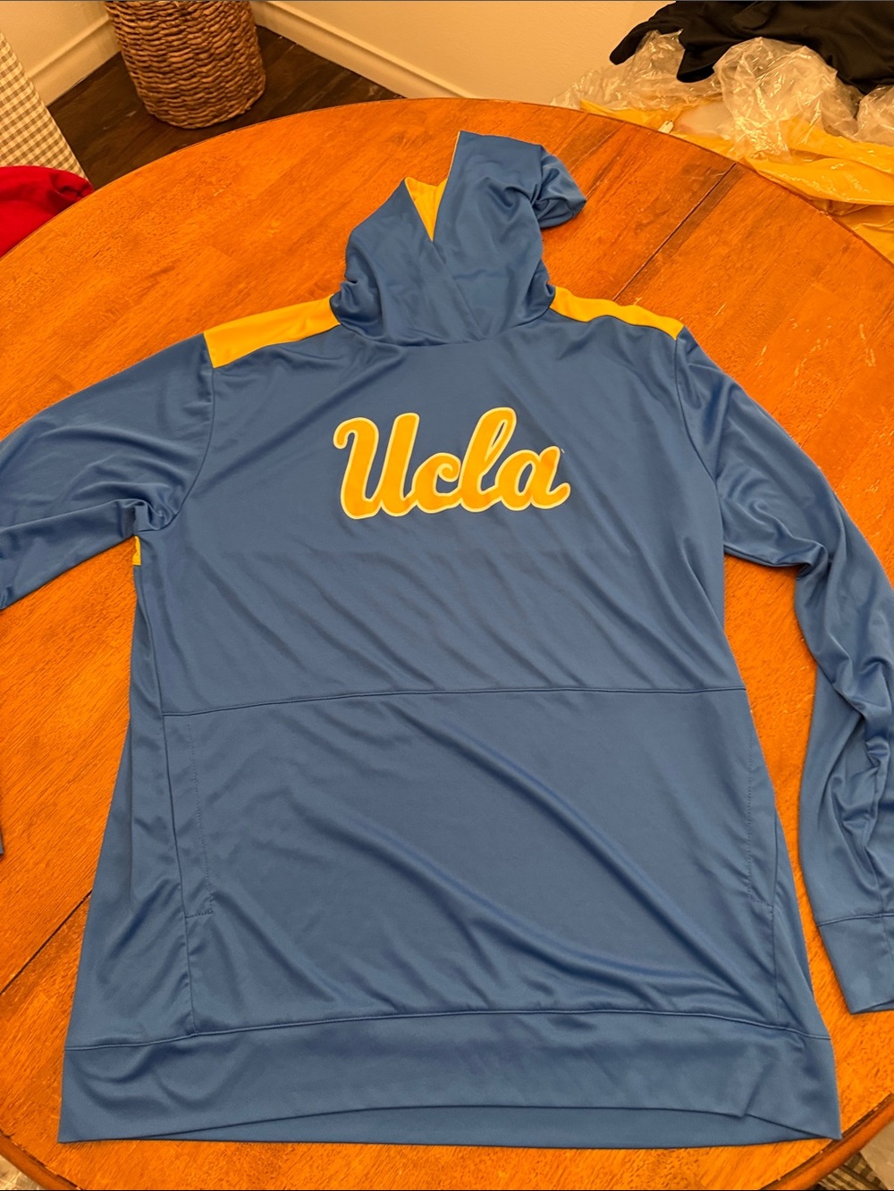 Colosseum UCLA Blue & Gold Long Sleeve Hooded Shirt xxl